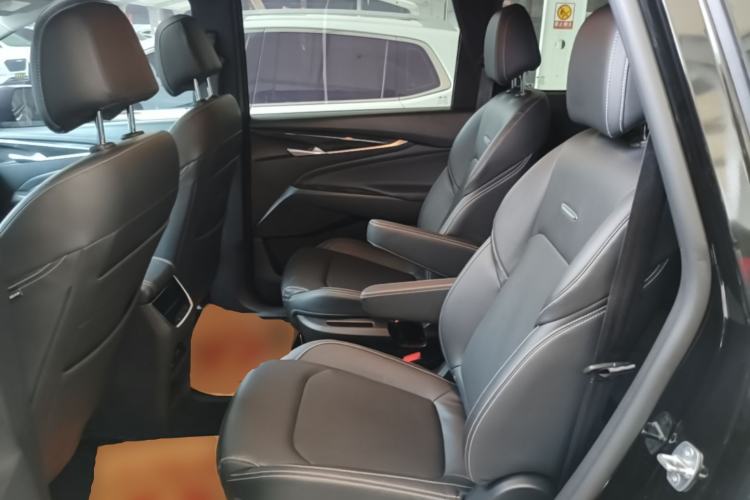 Used SAIC MAXUS G50 2021 1.5T Automatic Comfort Touring B Left Rear Seat