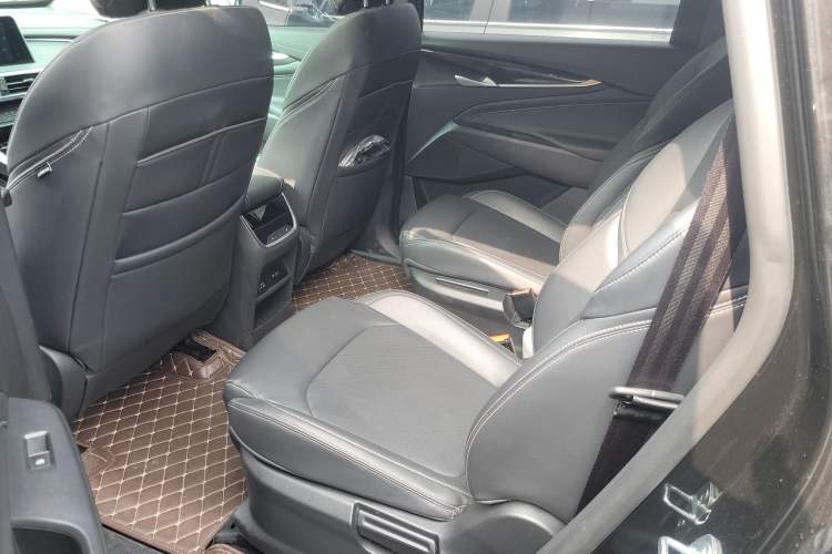 Used SAIC MAXUS G50 2021 1.5T Automatic Comfort Touring B Left Rear Seat