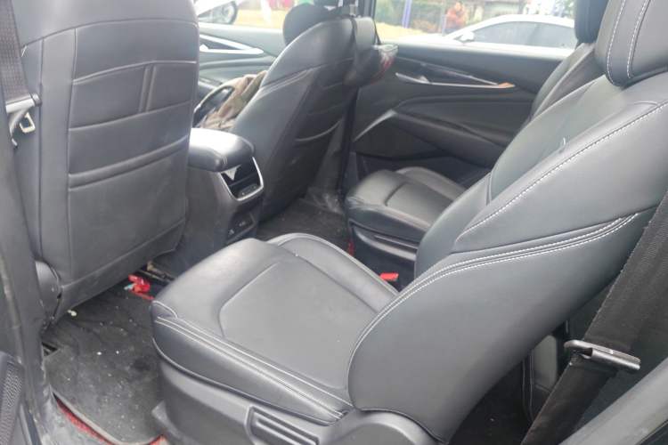 Used SAIC MAXUS G50 2021 1.5T Automatic Comfort Touring B Left Rear Seat