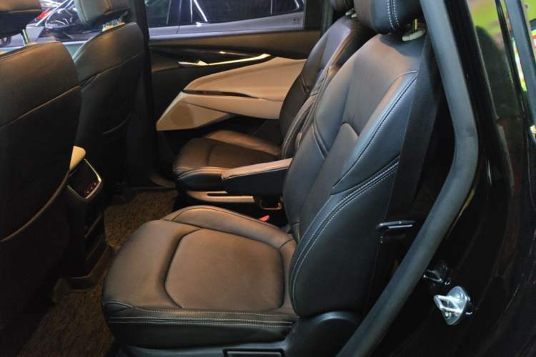 Used SAIC MAXUS G50 2021 1.5T Automatic Chanyou A Left Rear Seat
