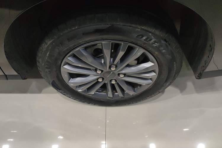 Used SAIC MAXUS G50 2021 1.5T Automatic Comfort Touring B Left Rear Wheel Hub