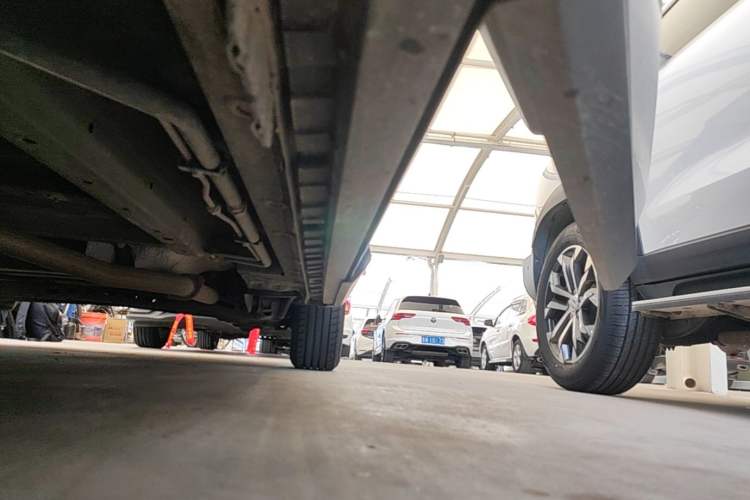 Used SAIC MAXUS G50 2021 PLUS 1.5T Automatic Navigation Version Left Side Sill