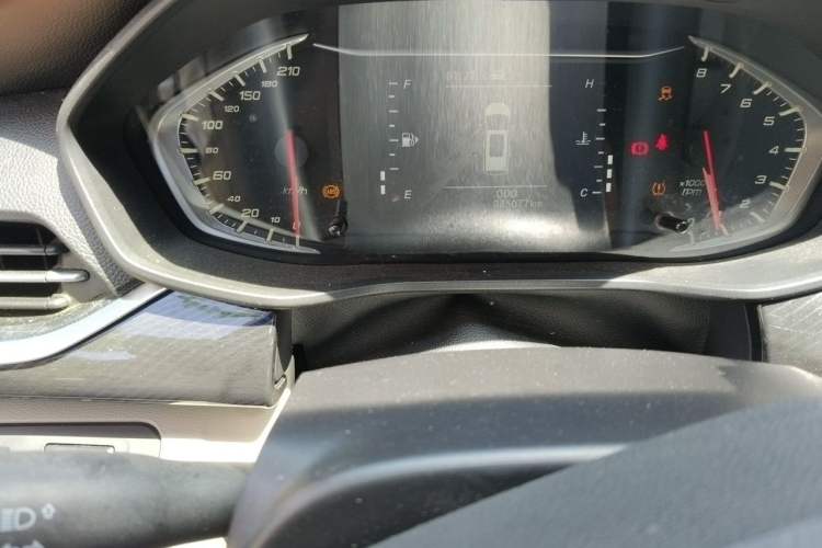 Used SAIC MAXUS G50 2021 1.5T Manual Comfort A Odometer Close Up