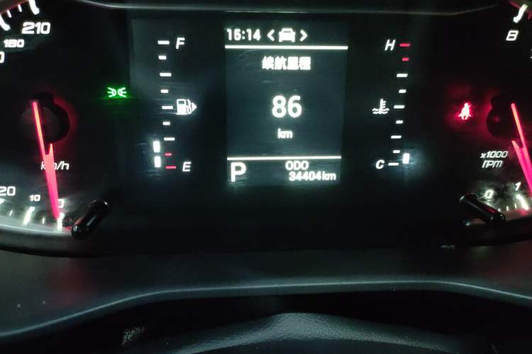 Used SAIC MAXUS G50 2021 1.5T Automatic Comfort Touring B Odometer Close Up