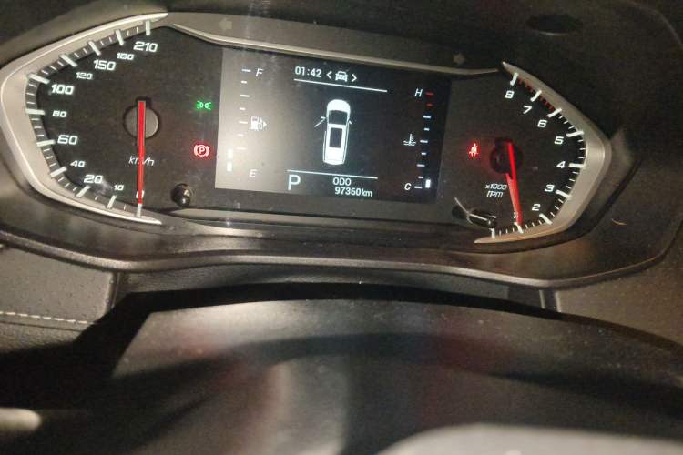 Used SAIC MAXUS G50 2021 1.5T Automatic Comfort Touring B Odometer Close Up