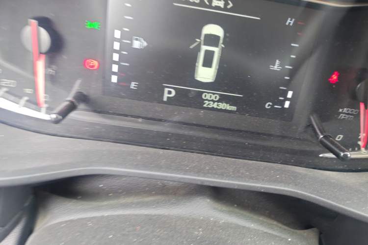 Used SAIC MAXUS G50 2021 1.5T Automatic Comfort Touring B Odometer Close Up