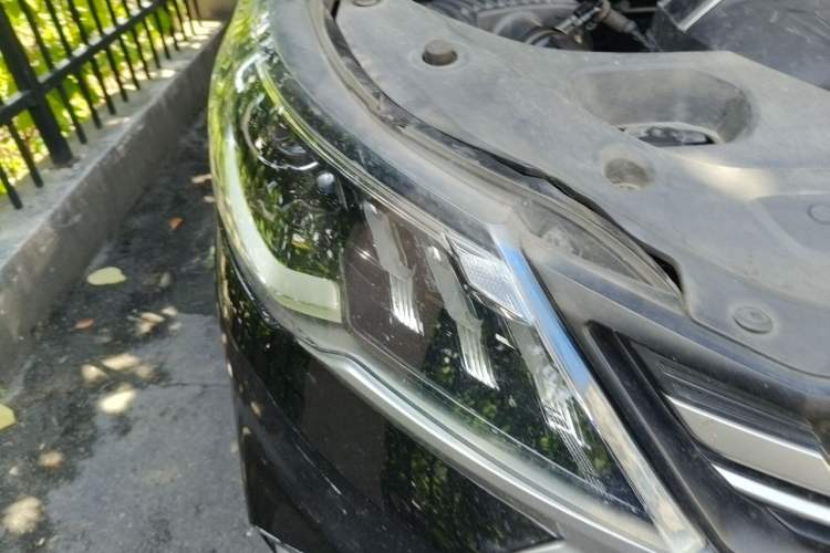 Used SAIC MAXUS G50 2021 1.5T Manual Comfort A Right Front Headlight