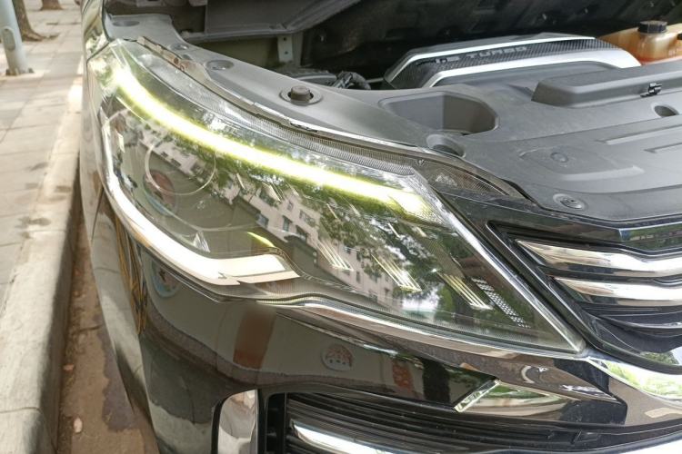 Used SAIC MAXUS G50 2021 PLUS 1.5T Automatic Navigation Version Right Front Headlight