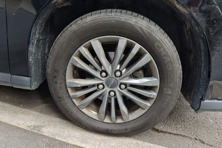 Used SAIC MAXUS G50 2021 1.5T Automatic Comfort Touring B Right Front Wheel Hub
