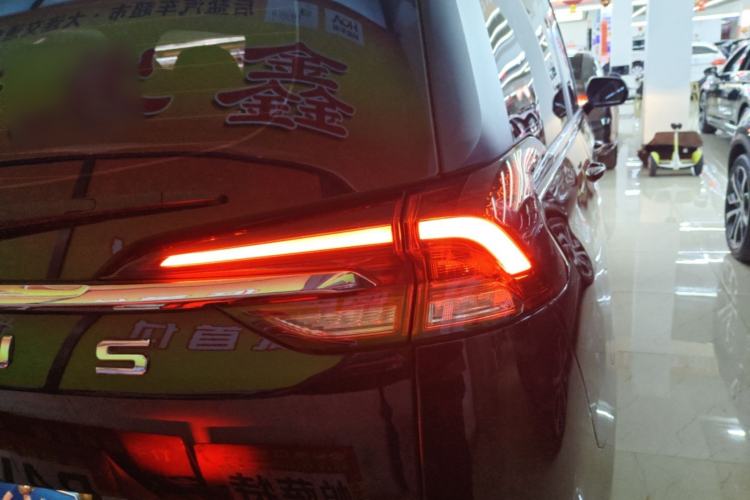 Used SAIC MAXUS G50 2021 1.5T Automatic Chanyou A Right Rear Taillight