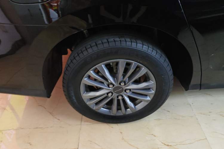 Used SAIC MAXUS G50 2021 1.5T Automatic Chanyou A Right Rear Wheel Hub