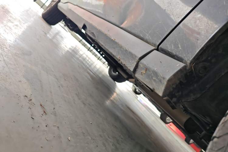 Used SAIC MAXUS G50 2021 PLUS 1.5T Automatic Navigation Version Right Side Sill