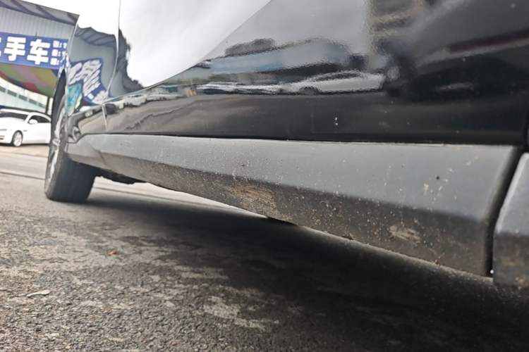 Used SAIC MAXUS G50 2021 1.5T Automatic Comfort Touring B Right Side Sill