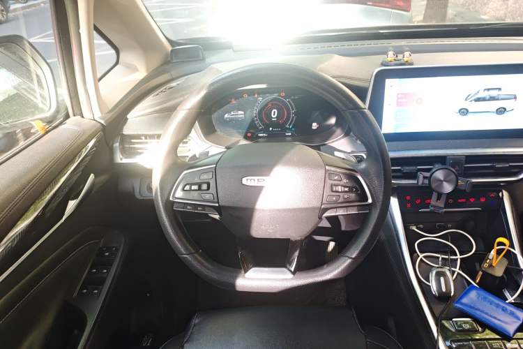 Used SAIC MAXUS G50 2021 PLUS 1.5T Automatic Navigation Version Steering Wheel