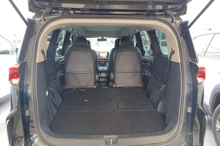Used SAIC MAXUS G50 2021 PLUS 1.5T Automatic Cruise Version Trunk