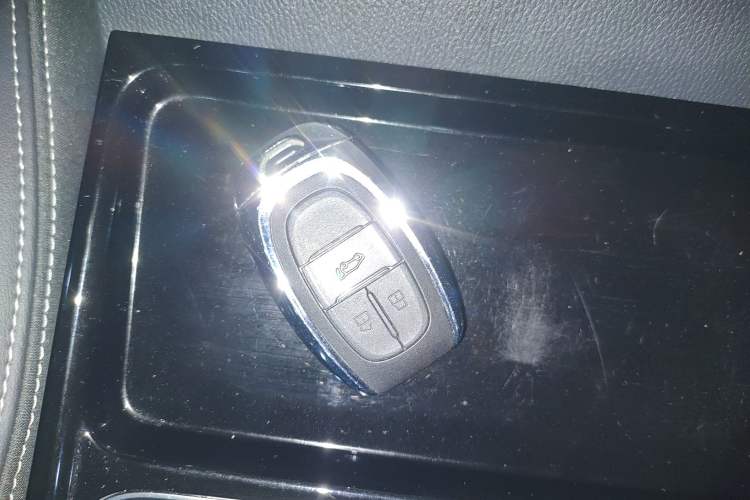 Used SAIC MAXUS G50 2021 1.5T Automatic Comfort Touring B Vehicle Key