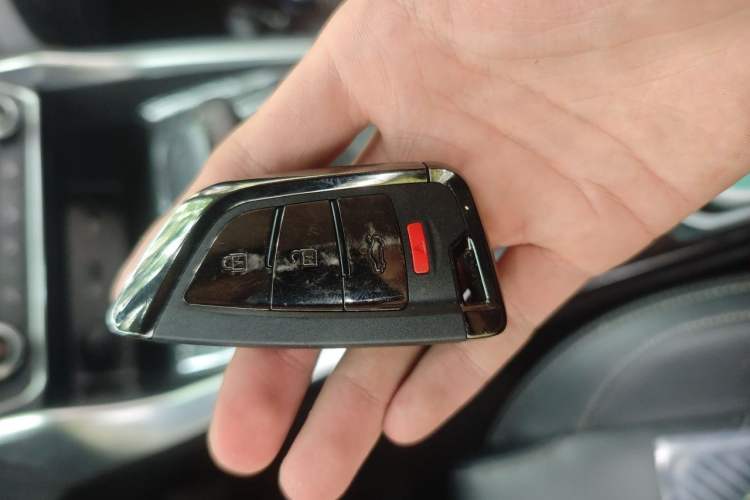 Used SAIC MAXUS G50 2021 PLUS 1.5T Automatic Travel Edition Vehicle Key