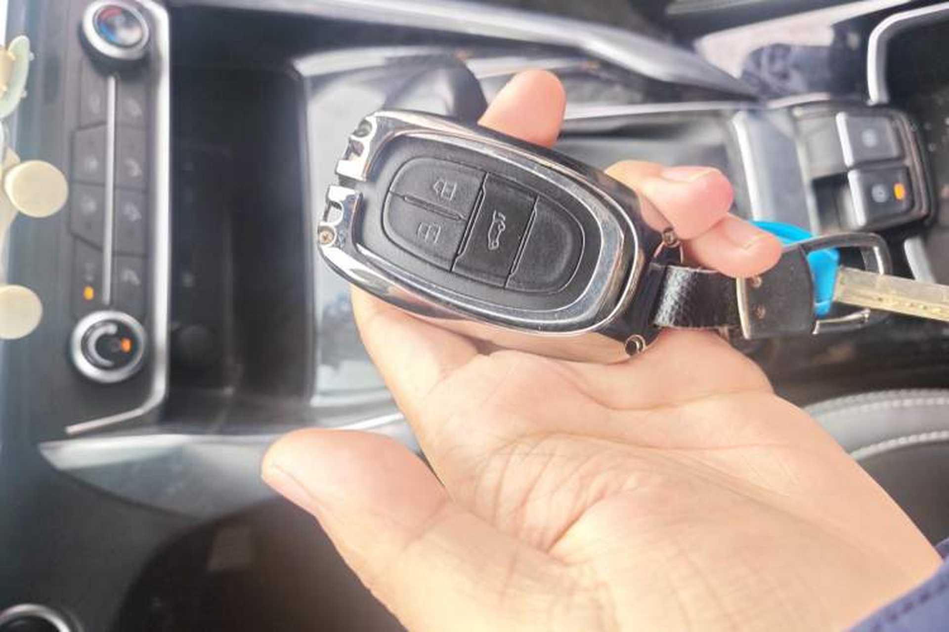 Used SAIC MAXUS G50 2021 1.5T Automatic Comfort Touring B Vehicle Key