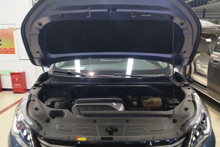 Used SAIC MAXUS G50 2021 PLUS 1.5T Automatic Cruise Version Engine Bay