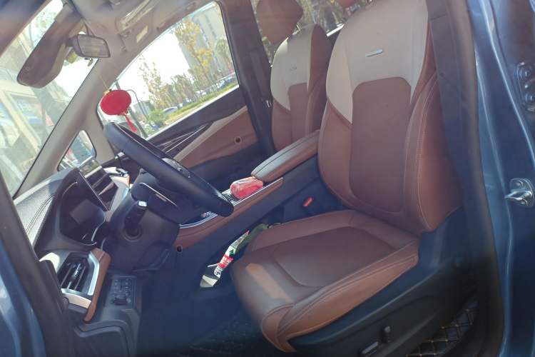 Used SAIC MAXUS G50 2021 PLUS 1.5T Automatic Escort Edition Left Front Seat