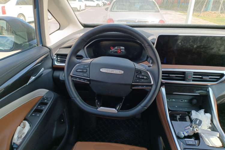 Used SAIC MAXUS G50 2021 PLUS 1.5T Automatic Escort Edition Steering Wheel