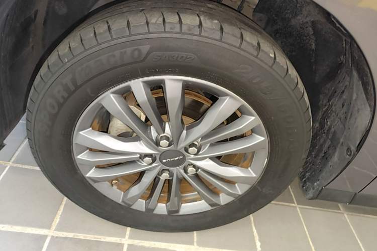 Used SAIC MAXUS G50 2021 1.5T Automatic Comfort Touring B Exterior 4
