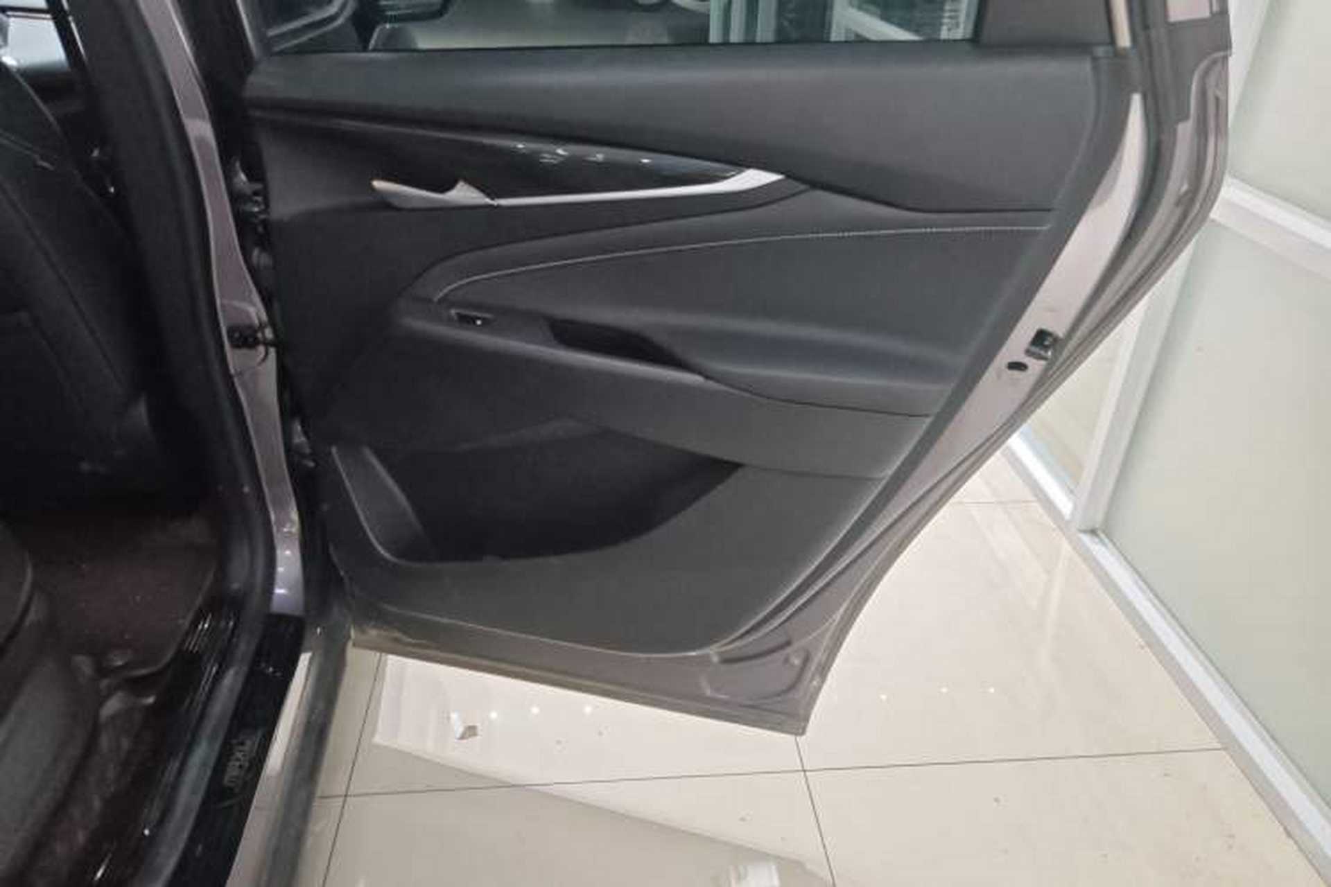Used SAIC MAXUS G50 2021 1.5T Automatic Comfort Touring B Interior 6