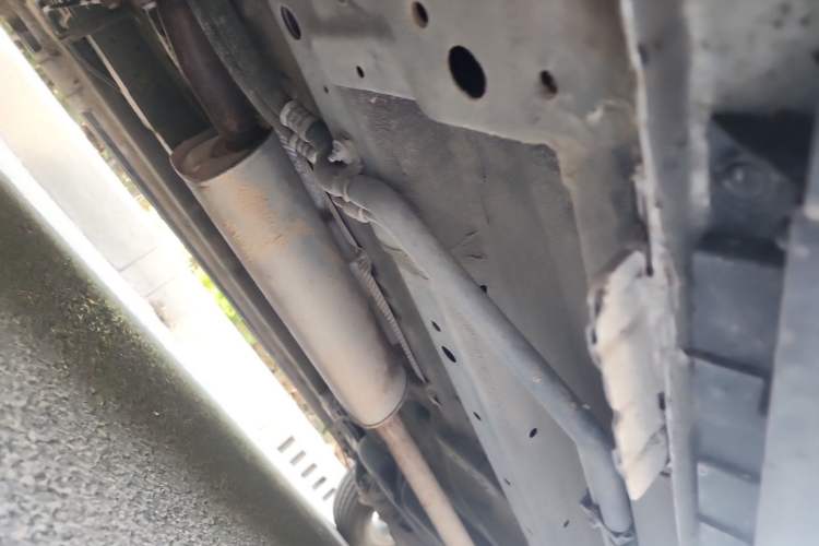 Used SAIC MAXUS G50 2021 1.5T Manual Touring B Chassis Front Left