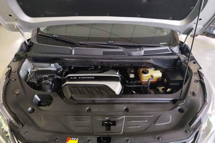 Used SAIC MAXUS G50 2021 1.5T Automatic Comfort Touring B Engine Bay
