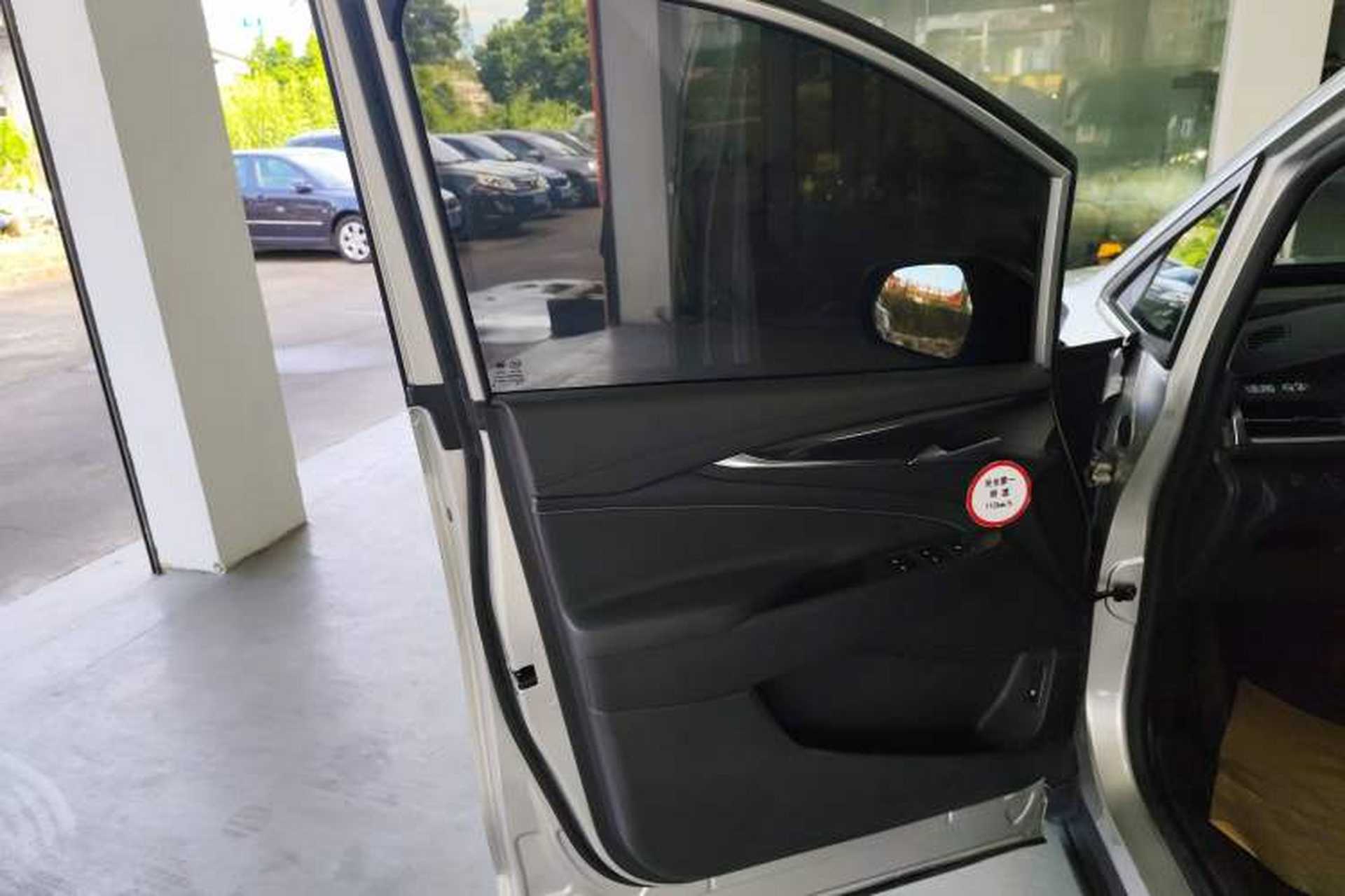 Used SAIC MAXUS G50 2021 1.5T Automatic Comfort Touring B Left Front Door Interior