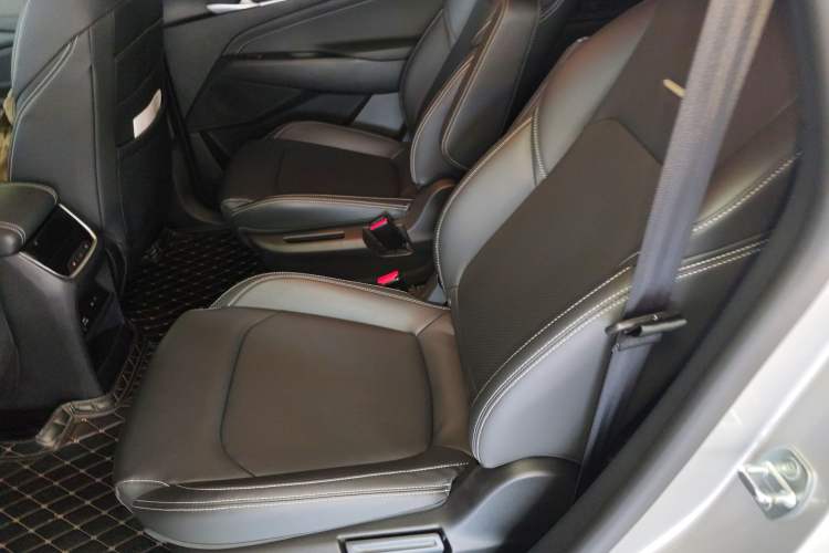 Used SAIC MAXUS G50 2021 1.5T Automatic Comfort Touring B Left Rear Seat