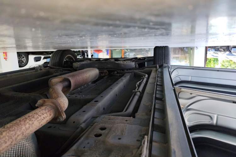 Used SAIC MAXUS G50 2021 1.5T Automatic Comfort Touring B Left Side Sill