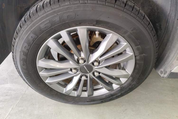 Used SAIC MAXUS G50 2021 1.5T Automatic Comfort Touring B Right Rear Wheel Hub