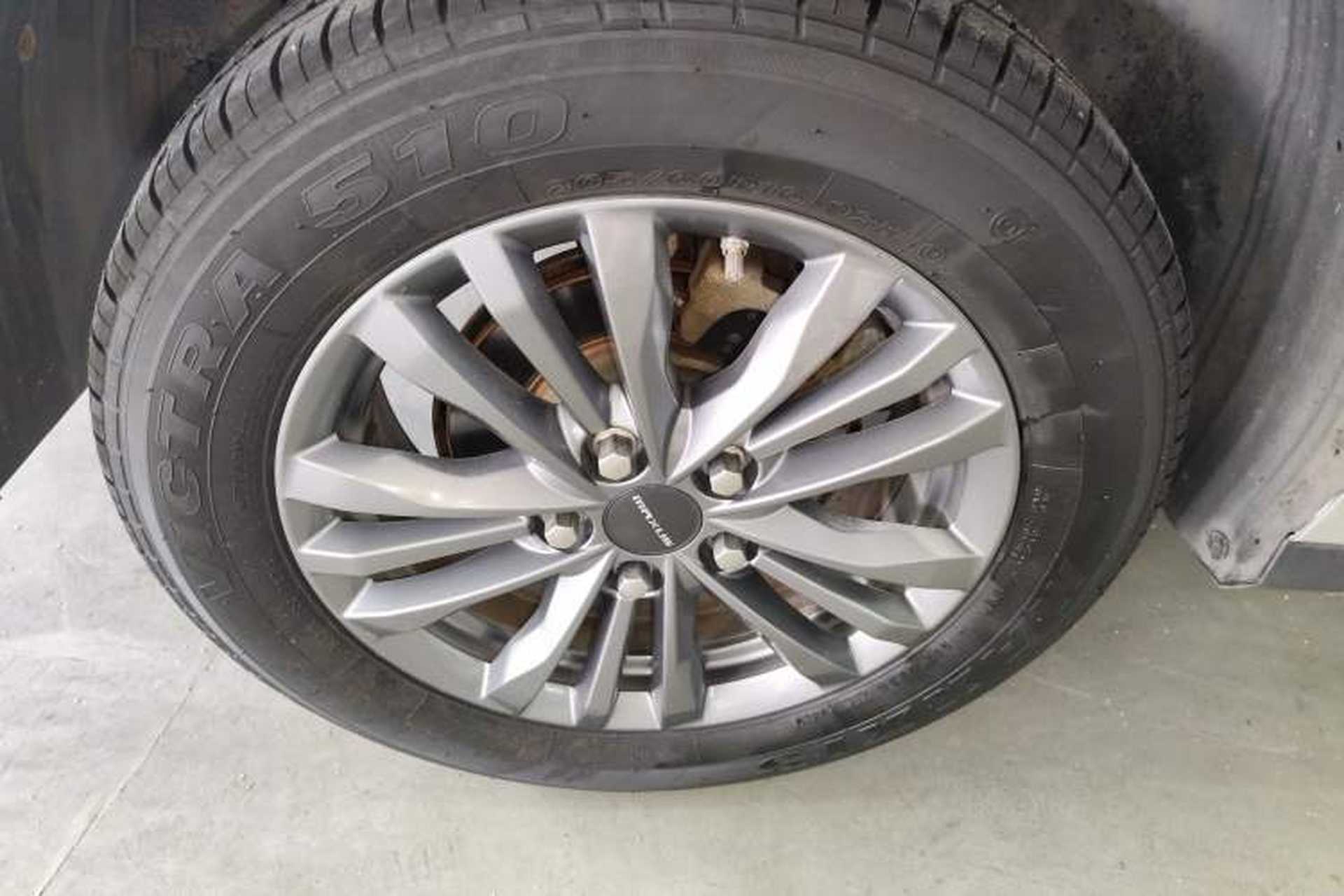 Used SAIC MAXUS G50 2021 1.5T Automatic Comfort Touring B Right Rear Wheel Hub