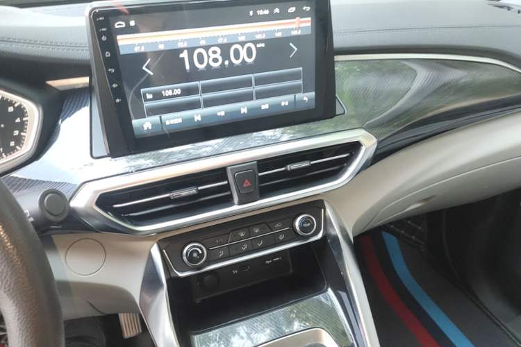 Used SAIC MAXUS G50 2021 1.5T Manual Comfort A Audio And AC Panel