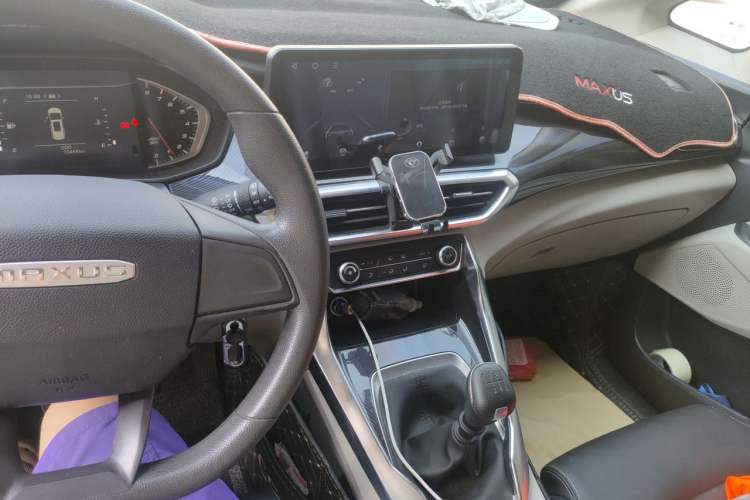 Used SAIC MAXUS G50 2021 1.5T Manual Comfort A Audio And AC Panel