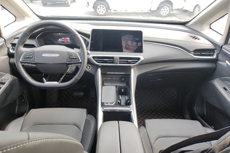 Used SAIC MAXUS G50 2021 PLUS 1.5T Automatic Cruise Version Center Console