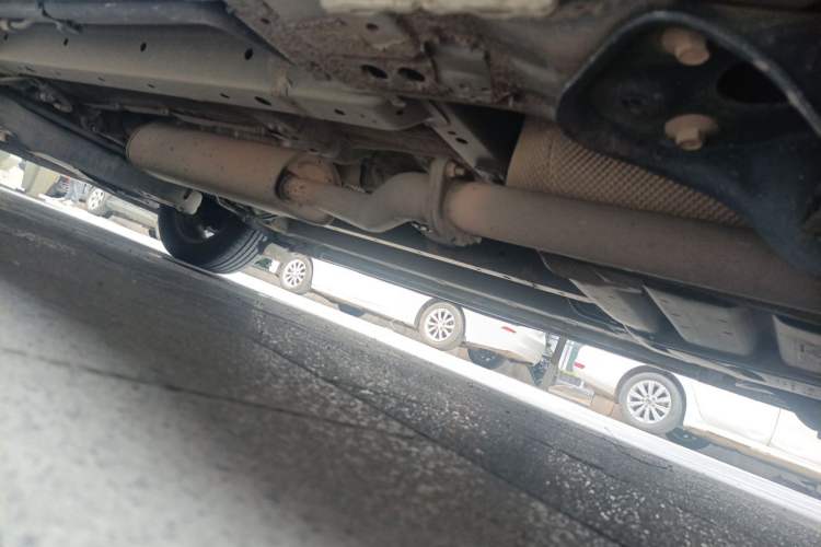 Used SAIC MAXUS G50 2021 1.5T Automatic Comfort Touring B Chassis Rear Left