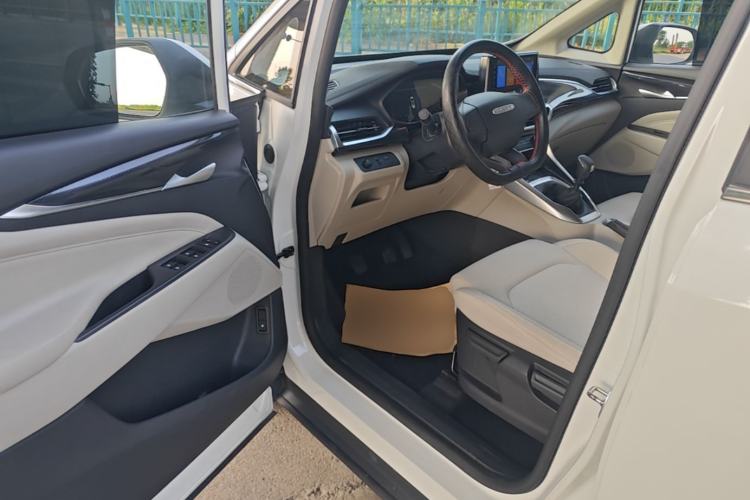 Used SAIC MAXUS G50 2021 1.5T Manual Comfort A Driver Seat