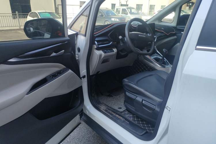 Used SAIC MAXUS G50 2021 1.5T Manual Comfort A Driver Seat