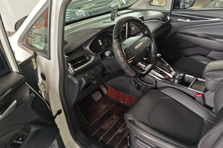 Used SAIC MAXUS G50 2021 1.5T Automatic Comfort Touring B Driver Seat