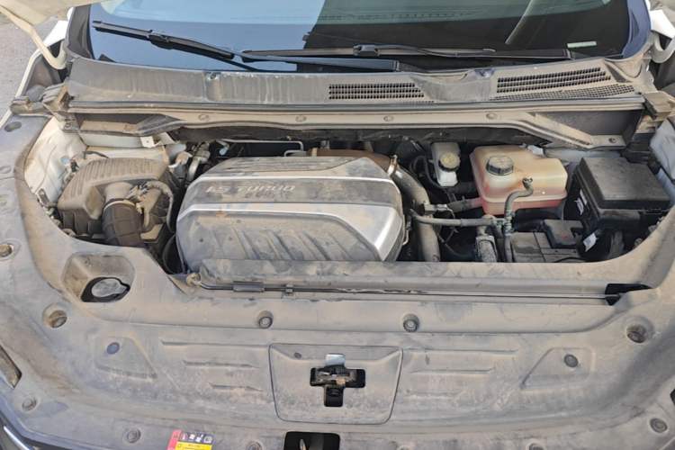 Used SAIC MAXUS G50 2021 1.5T Manual Comfort A Engine Bay