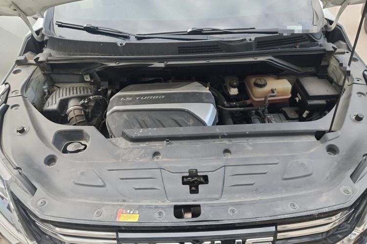 Used SAIC MAXUS G50 2021 PLUS 1.5T Automatic Cruise Version Engine Bay