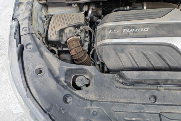 Used SAIC MAXUS G50 2021 PLUS 1.5T Automatic Cruise Version Engine Bay Right
