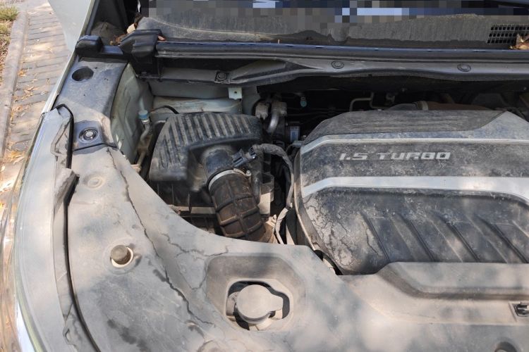 Used SAIC MAXUS G50 2021 1.5T Manual Touring B Engine Bay Right