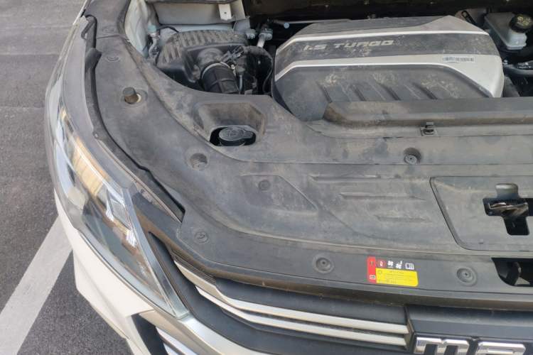 Used SAIC MAXUS G50 2021 1.5T Manual Comfort A Engine Bay Right