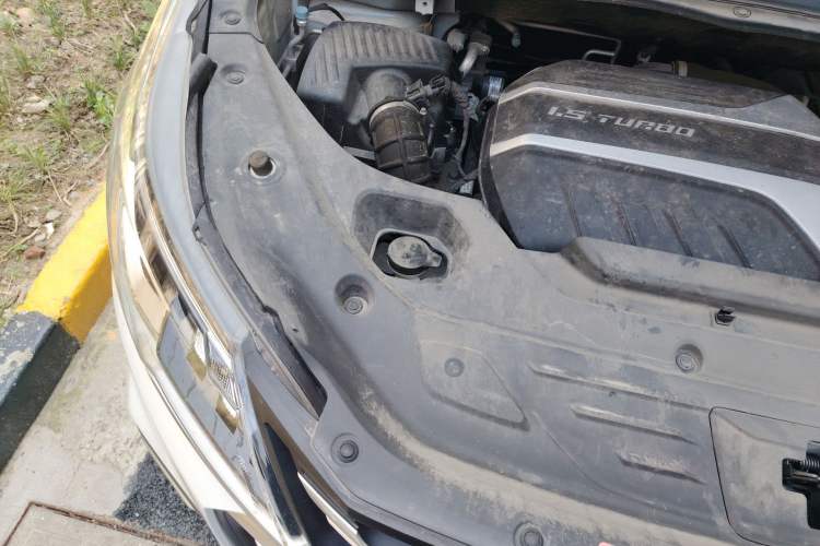 Used SAIC MAXUS G50 2021 1.5T Automatic Chanyou A Engine Bay Right