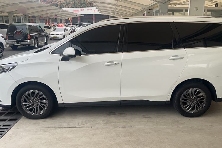 Used SAIC MAXUS G50 2021 PLUS 1.5T Automatic Escort Edition Exterior 5