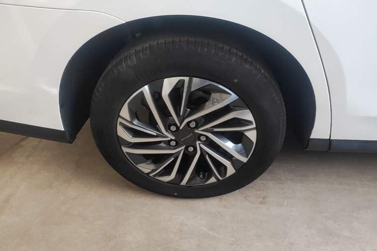 Used SAIC MAXUS G50 2021 PLUS 1.5T Automatic Pilot Edition Exterior 5