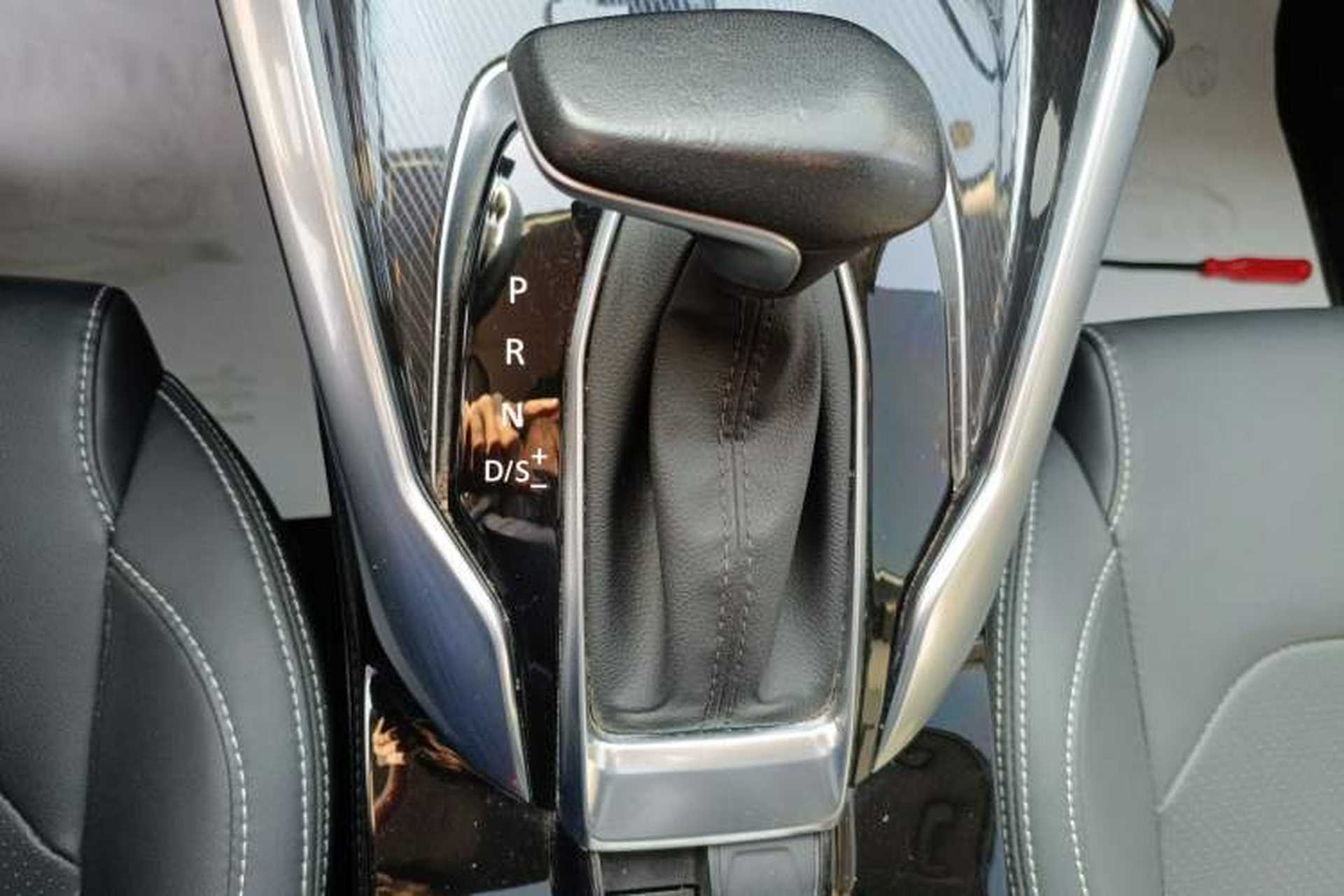 Used SAIC MAXUS G50 2021 1.5T Automatic Comfort Touring B Gear Lever